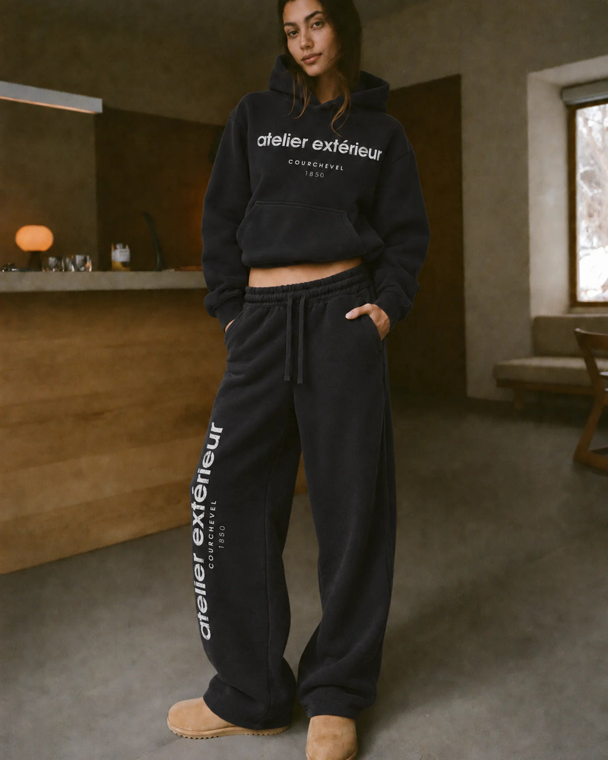 1850 Hoodie - Black
