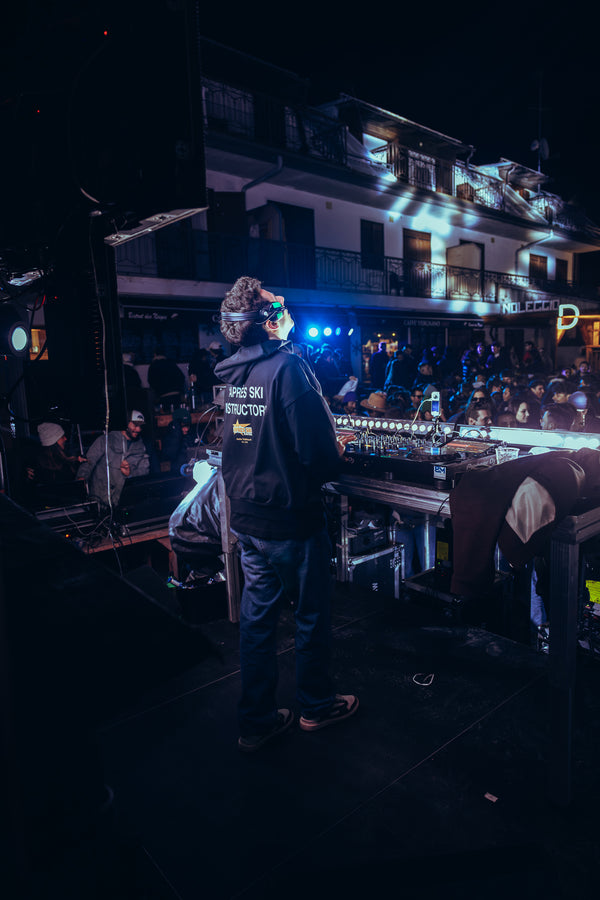 Après Ski Instructor Hoodie