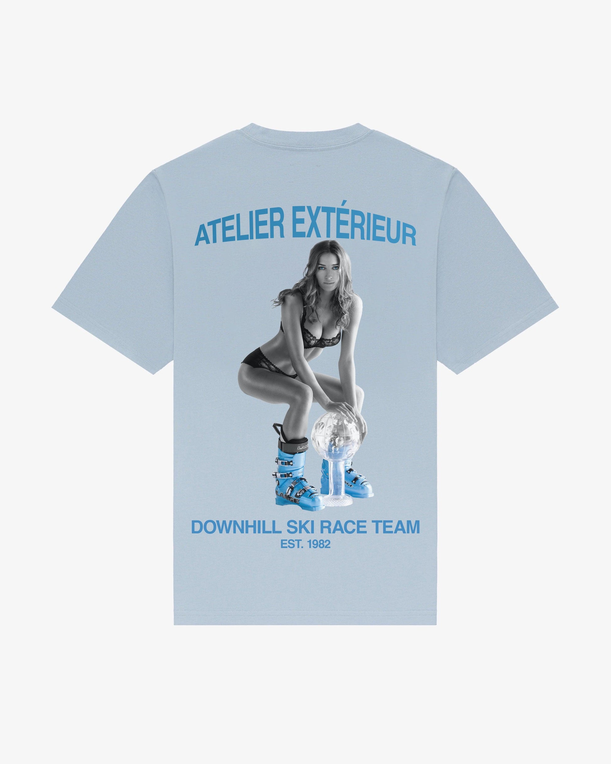 Julia Tee