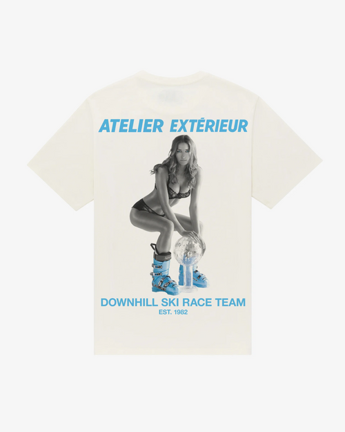 Julia Tee