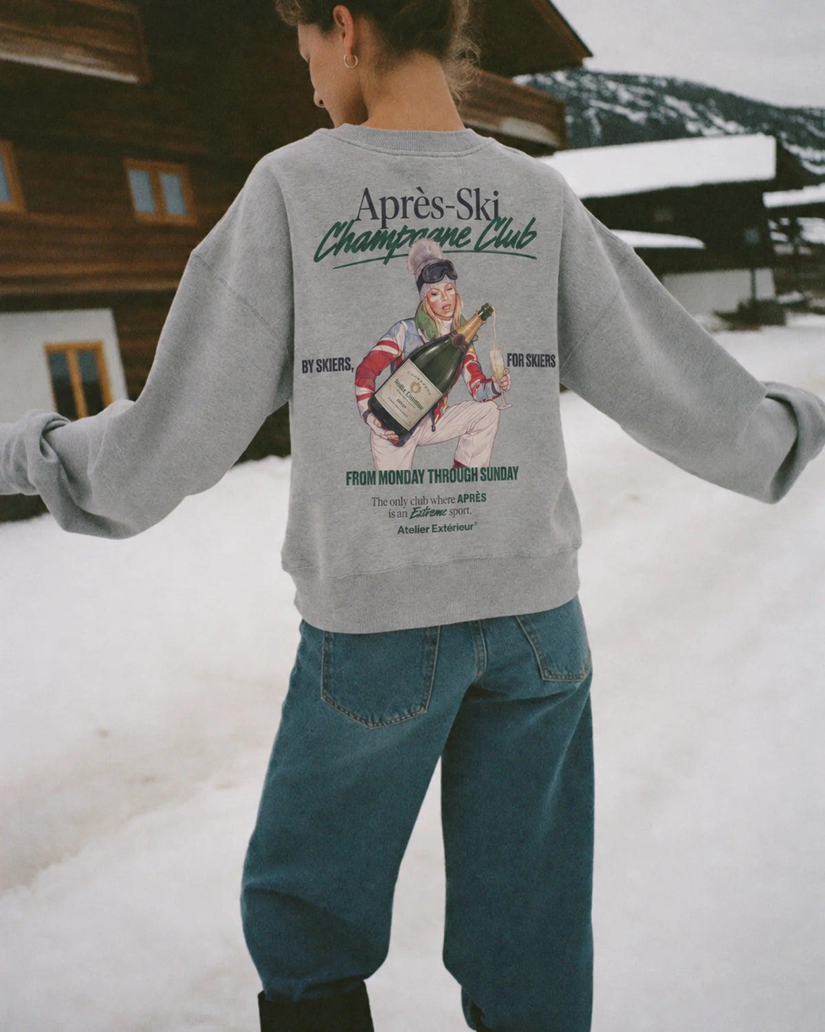 Après Ski Champagne Club Crewneck - Heather Gray