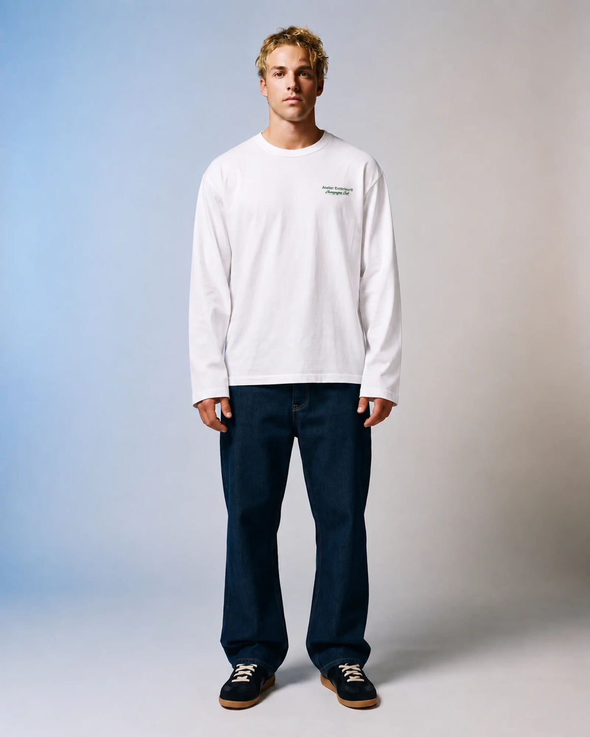 Après Ski Champagne Club Long Sleeve Tee