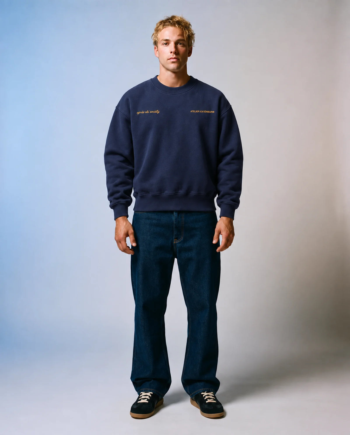 Après Ski Instructor Crewneck - Navy