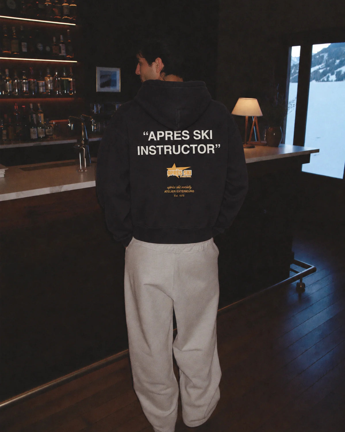 Après Ski Instructor Hoodie - Black