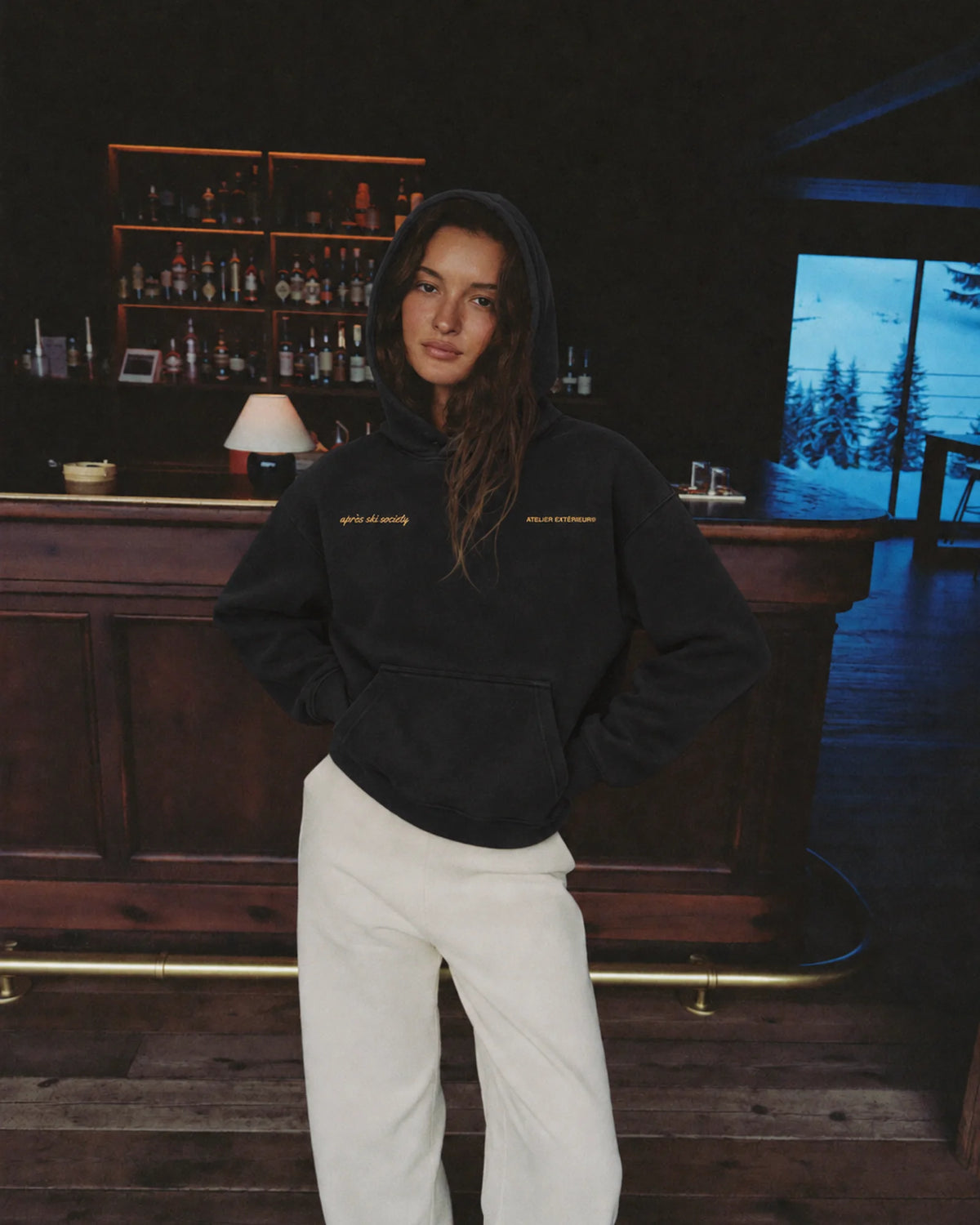Après Ski Instructor Hoodie - Black