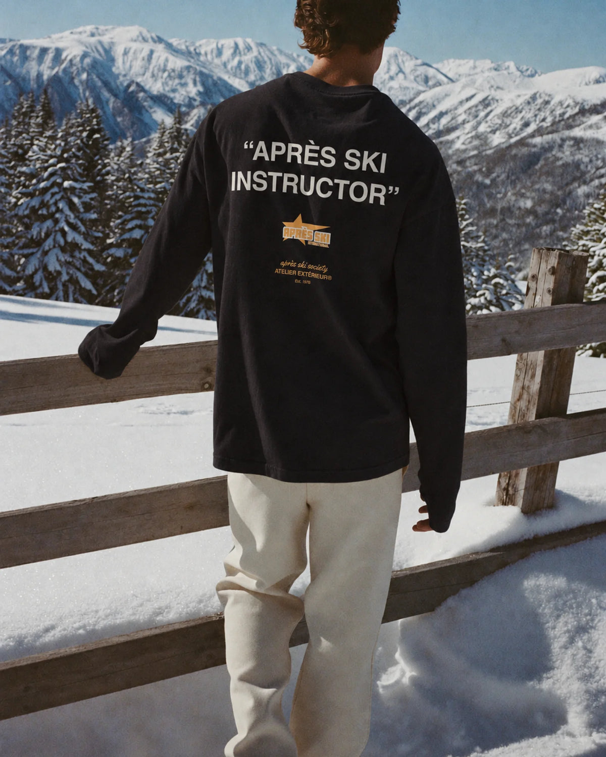 Après Ski Instructor Long Sleeve Tee - Black