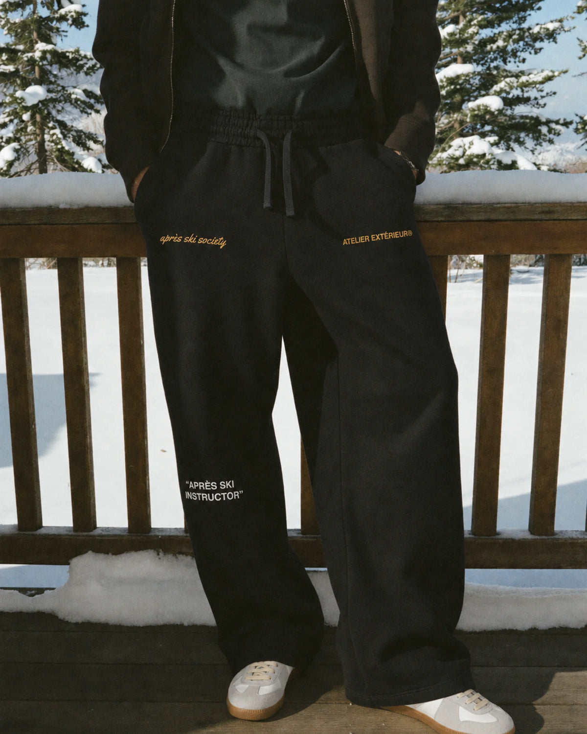 Après Ski Instructor Sweatpants - Straight Leg - Black