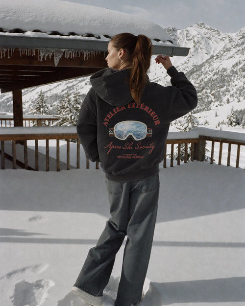 Après Ski Society Hoodie - Black