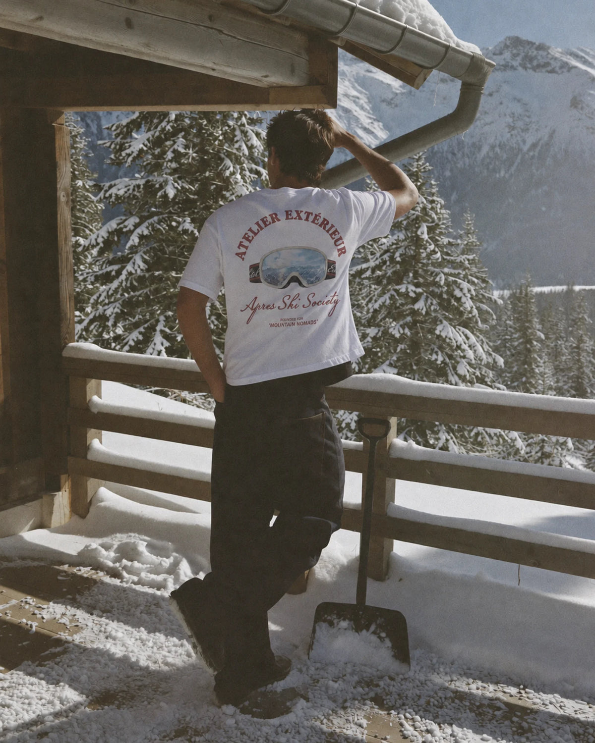 Après Ski Society Tee