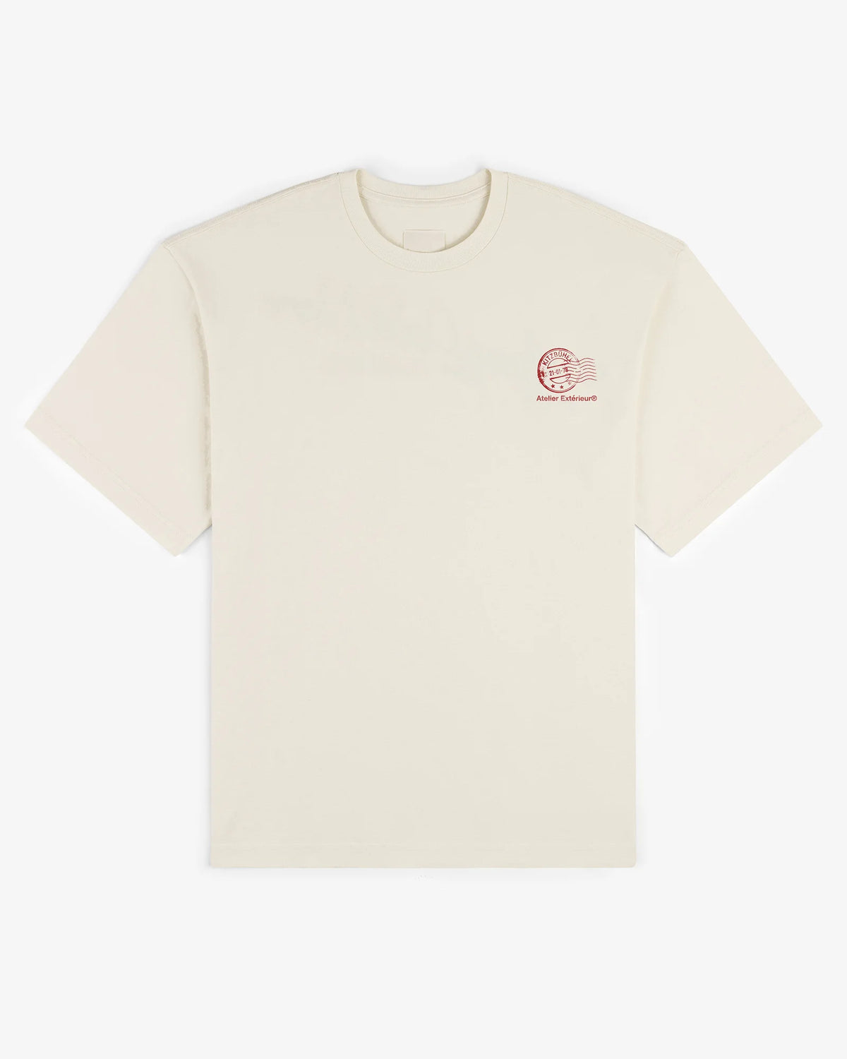 Ecru Kitzbühel tee, front view, with a small chest print