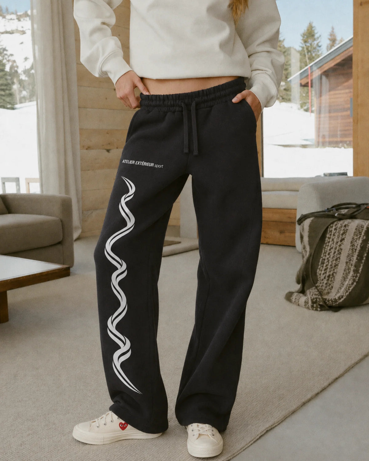 Sport Sweatpants - Straight Leg - Black