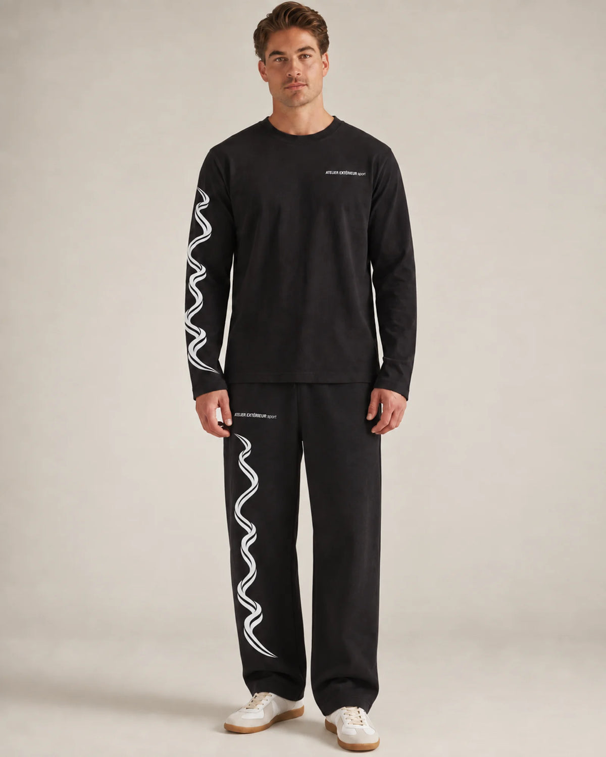 Sport Sweatpants - Straight Leg - Black